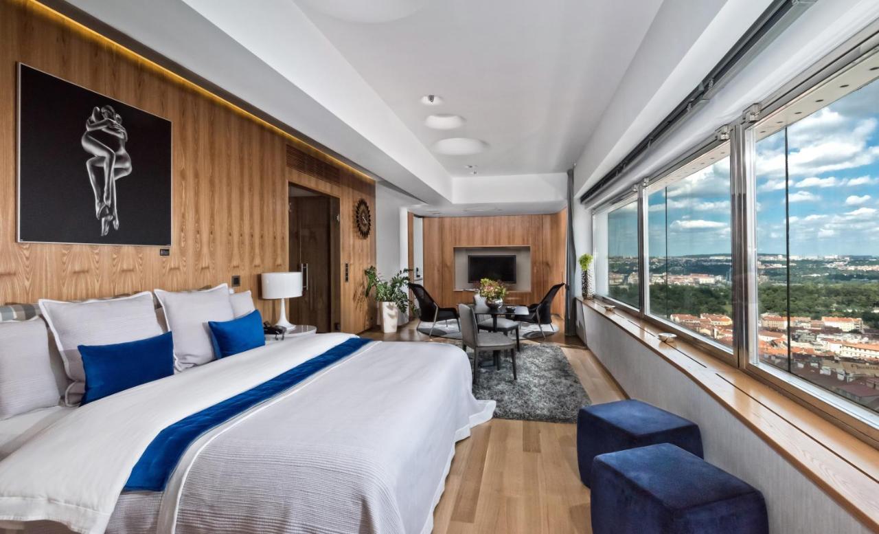 Sky Suite Hotel براغ المظهر الخارجي الصورة